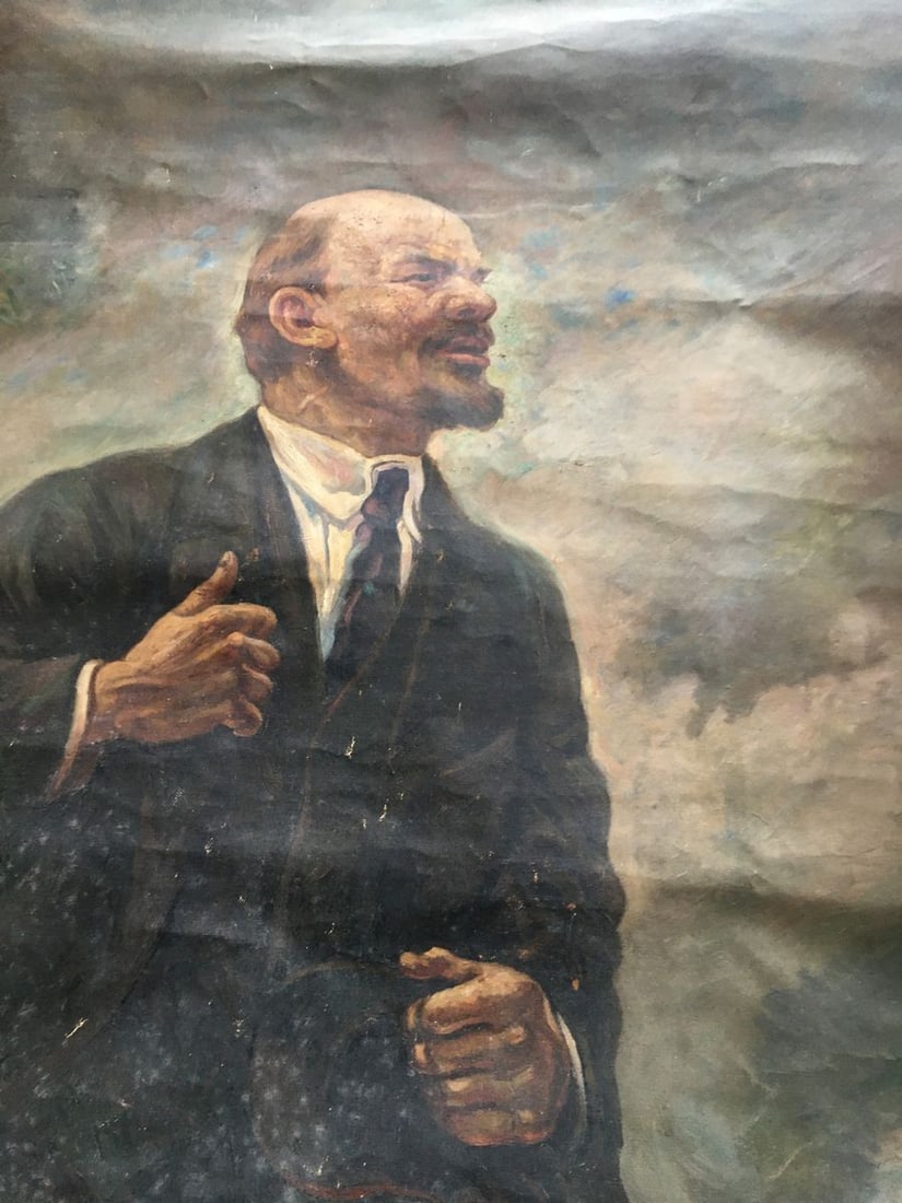 Oil painting Lenin on the podium - 9