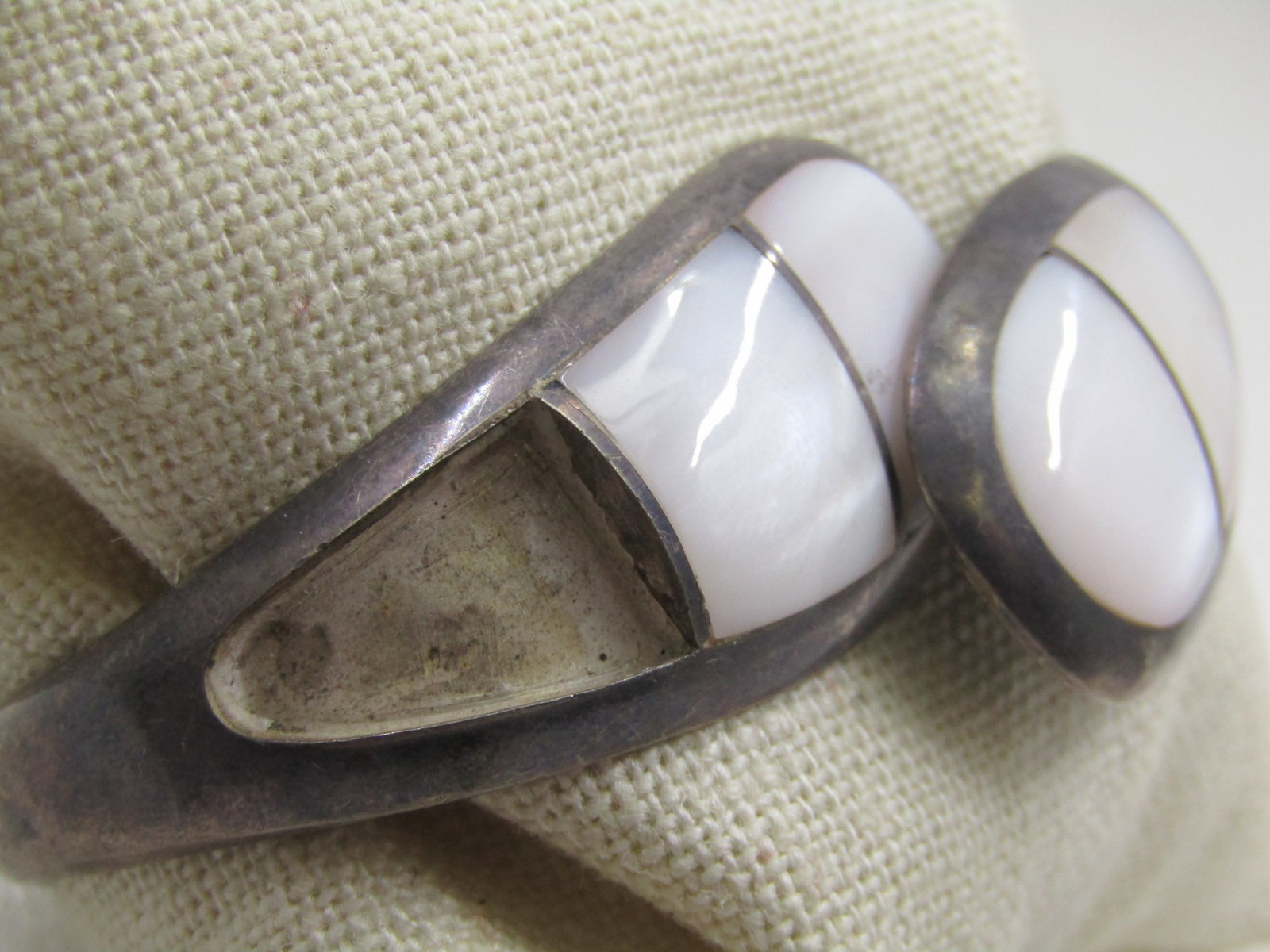 Vintage Sterling MOP Clamper Bracelet, 6.75" Mexico, Signed TL, Inlaid, Needs Stone - 3