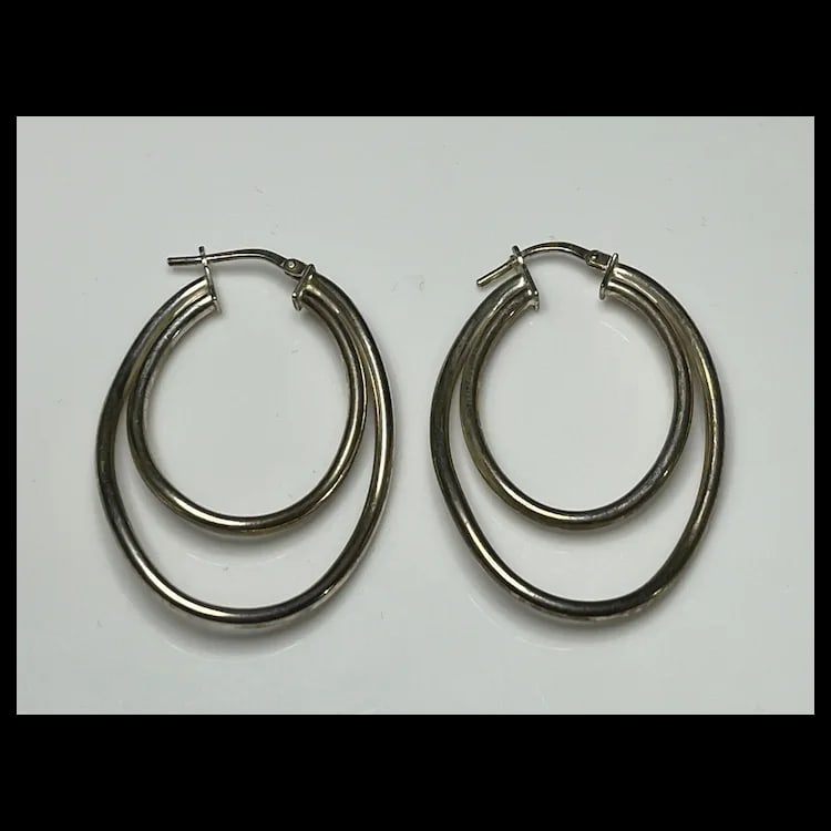 Estate Sterling Silver JORDAN MOM Double Hoop EarringsHallmarked 925 JORDAN MOMSterling SilverWeighs - 3