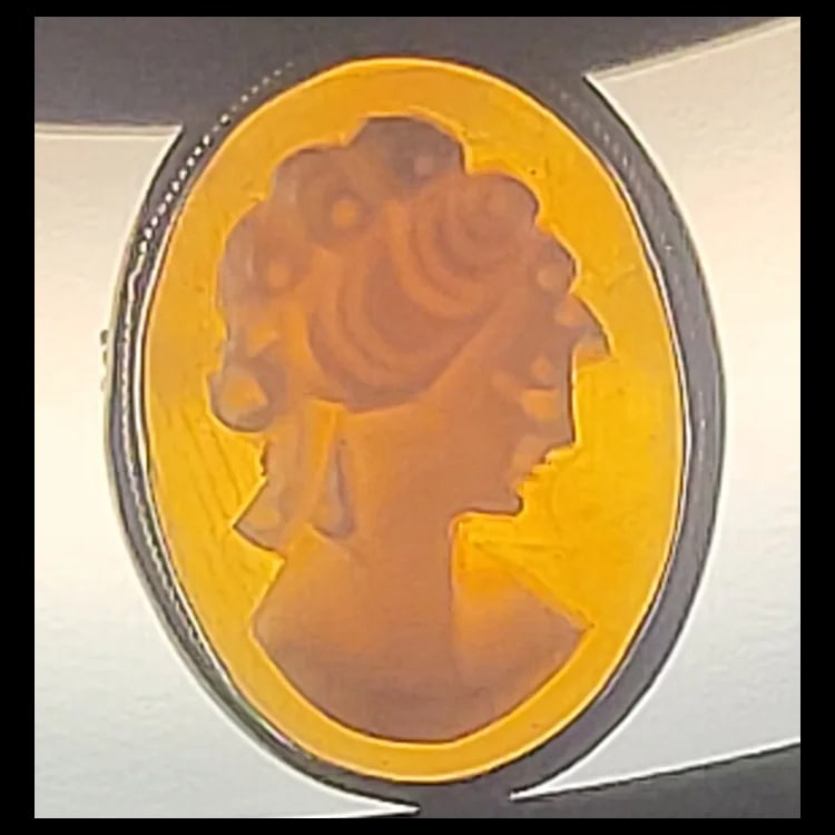 Silver Cameo Brooch/Pin/Pendant Hallmarked 800 - 6
