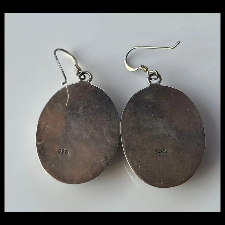 Large Vintage Sterling Silver EarringsHallmarked 925Sterling SilverWeighs 13.9 gramsMeasures 1 x 2 - 3