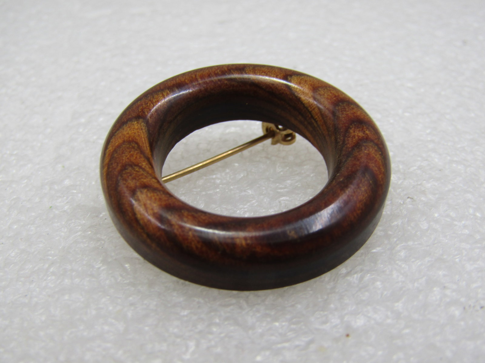 Vintage 1960's Wooden Circle Brooch, 1.25" - 2