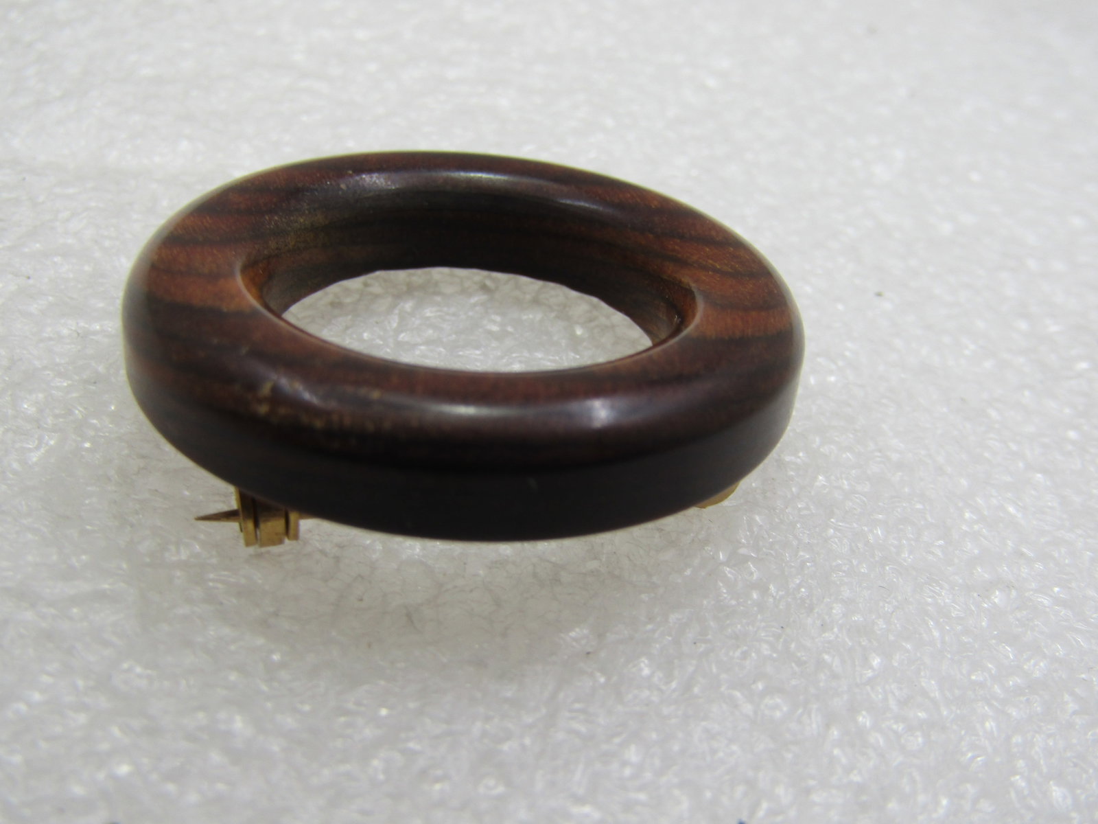 Vintage 1960's Wooden Circle Brooch, 1.25" - 4
