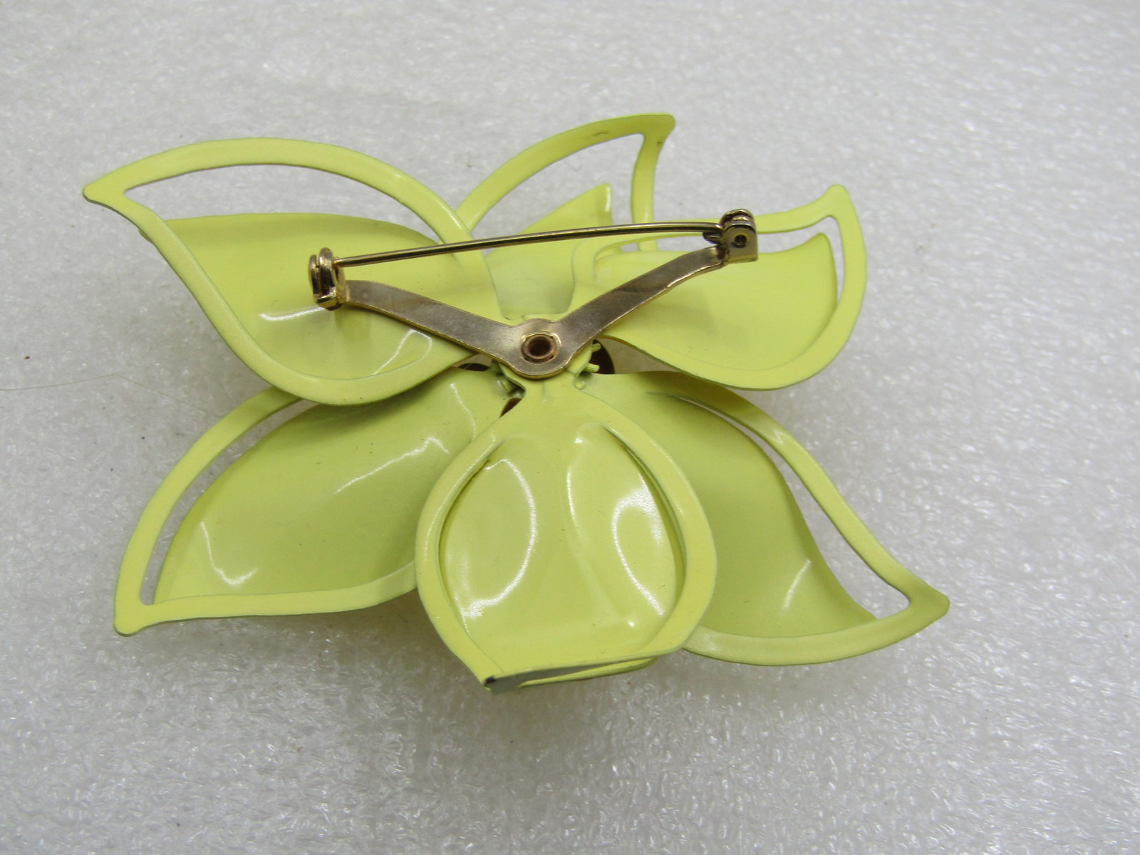 Vintage Yellow Enameled Flower Blossom Brooch, 1960's - 5