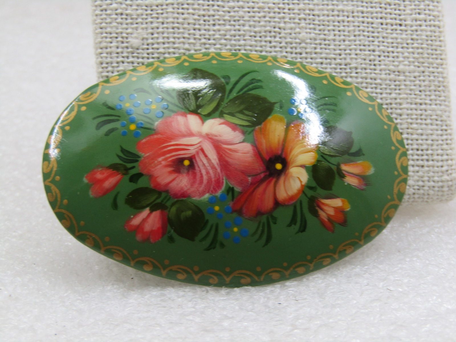 Vintage Green Lacquered Floral Hand Painted Brooch, 2.5" (1 of 6)
