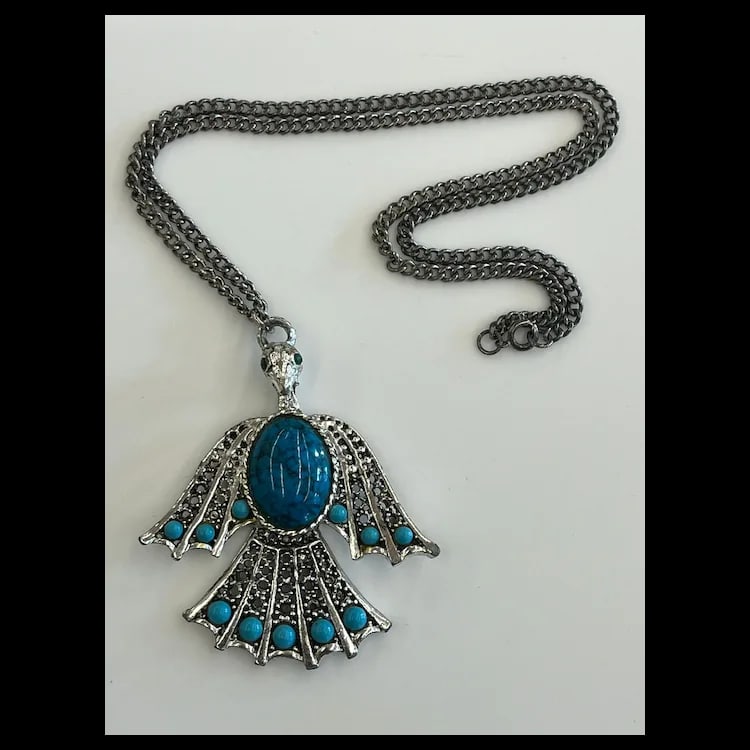 Vintage Phoenix Bird NecklaceCostumeWeighs 61.5 gramsChain measures 24 inches Bird Measures 3 x 2.5 - 2