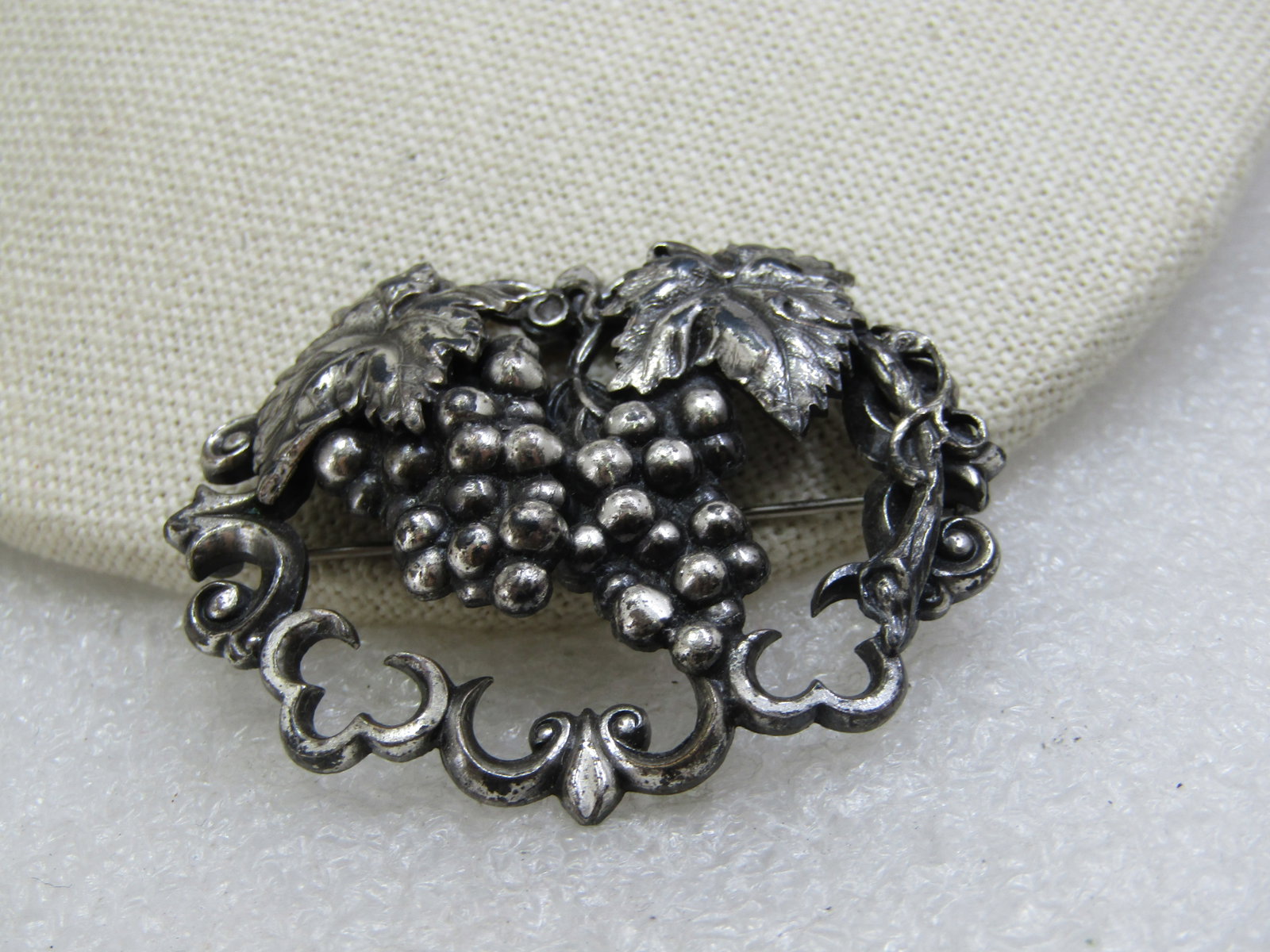 Vintage Grape Cluster & Vine Brooch, 1940's, 1.75" - 3