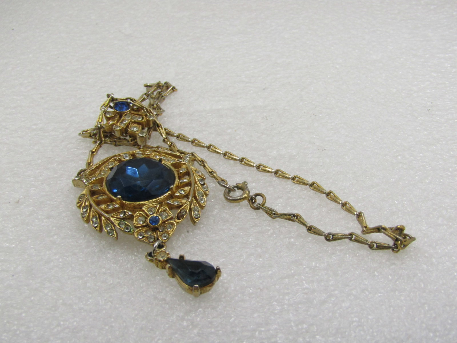 Vintage Clear & Blue Rhinestone Lavalier Necklace, Signed ART, 18" - 8