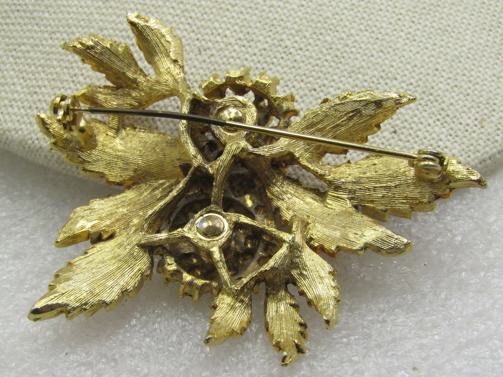 Vintage Burnt Orange Enameled Rhinestone Leaf Brooch, 1960's-1970s - 4