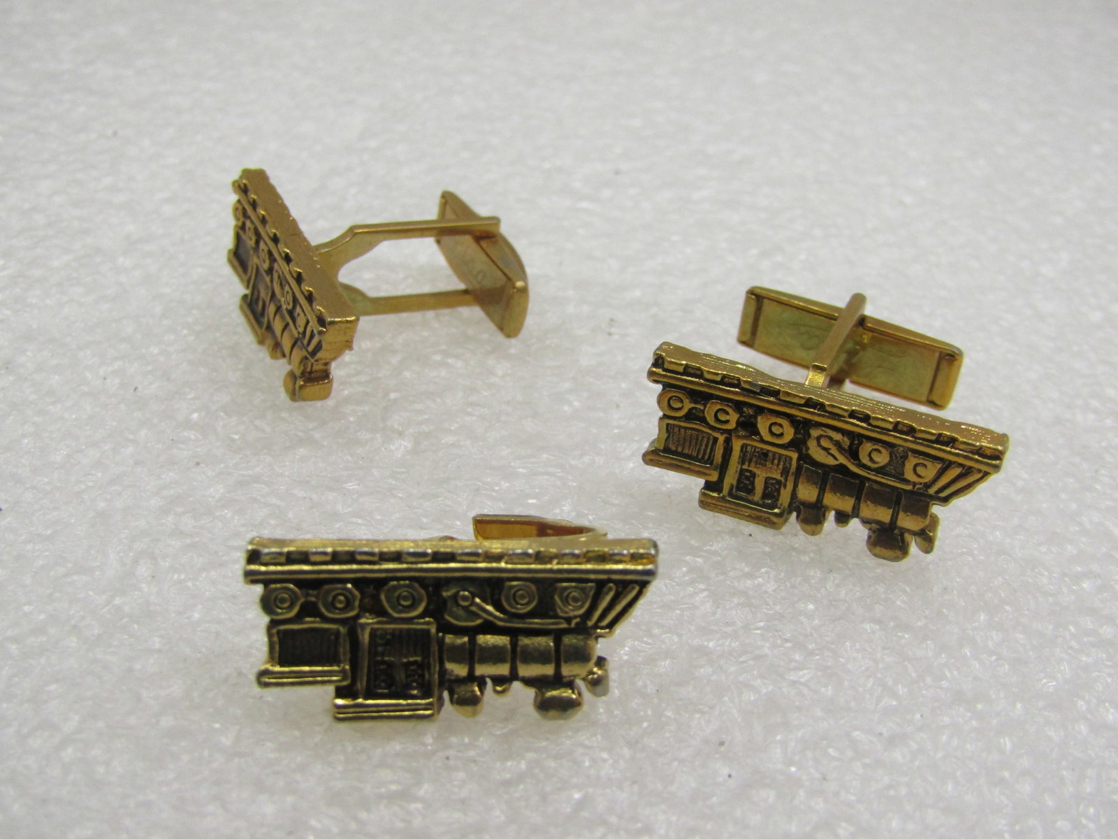 Vintage Train Engine Cufflinks & Tie Clip Set, 1960's-1970's Signed Lisa - 4