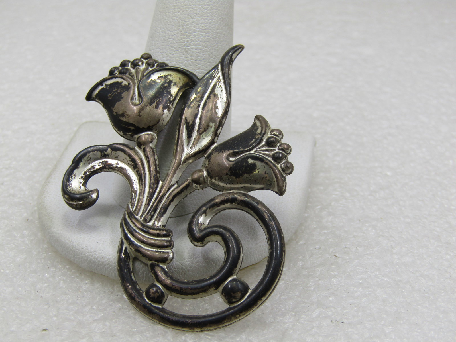 Vintage Sterling Floral Brooch, 1940's, 2.25" Signed SB - 4
