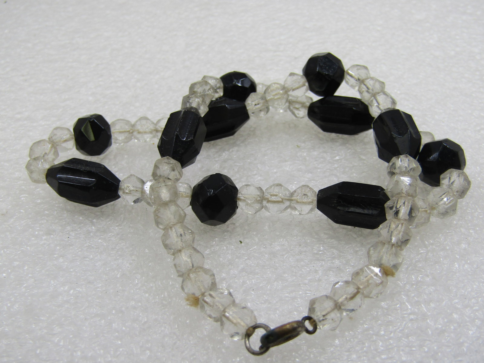 Vintage Clear & Black Glass Beaded Necklace, 15.5", 1940's - 7