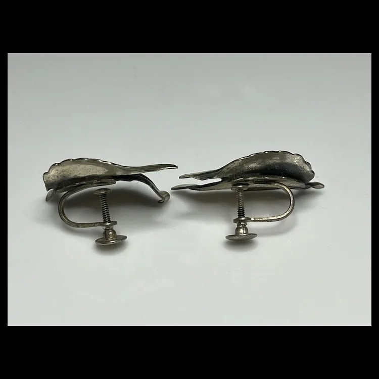 Vintage Jewel Art Sterling Silver Leaf Screw Back EarringsHallmarked Jewel Art SterlingWeighs 8.4 - 4