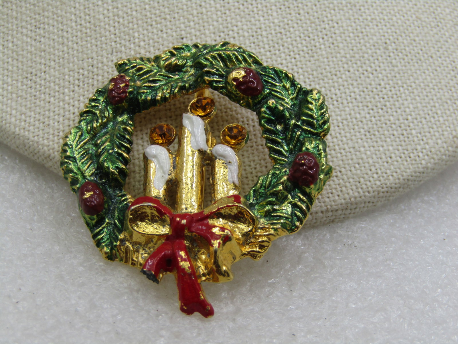 Vintage Christmas Pine & Candle Wreath Brooch, Enameled, 2" - 3