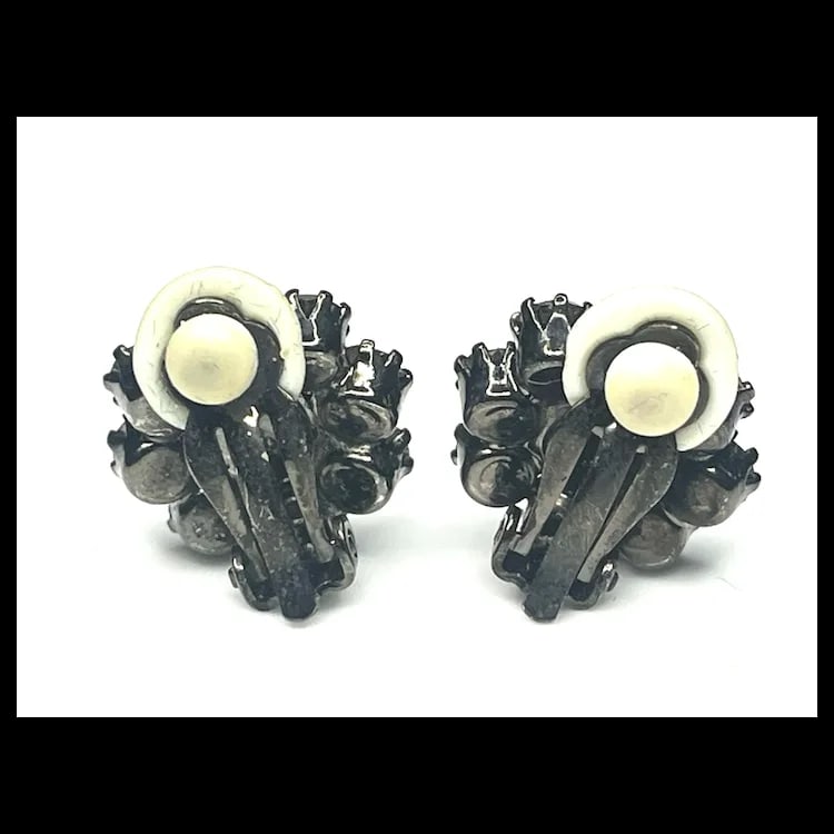 Vintage Rhinestone Flower Clip Earrings - 4