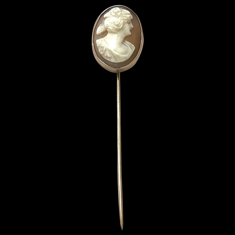 Antique 14k Gold Shell Cameo Stickpin: Antique 14k Gold Shell Cameo StickpinHallmarked: Tested as 14k Weighs: 4 Grams Measures Approx: 2.75 inches length Antique Hallmarked: Tested as 14k Weighs: 4 Grams Measures Approx: 2.75 inches length