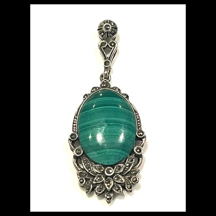 Vintage Lot of Art Deco Brooches set with Chrysoprase and MarcasiteSterling Silver, Chrysoprase, and - 7