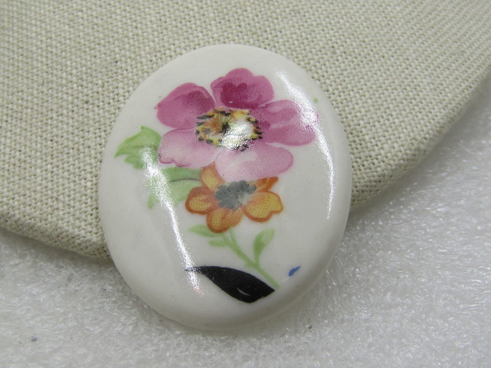 Vintage Adderly Floral Bone China Floral Floral Brooch, England, 1960's - 5