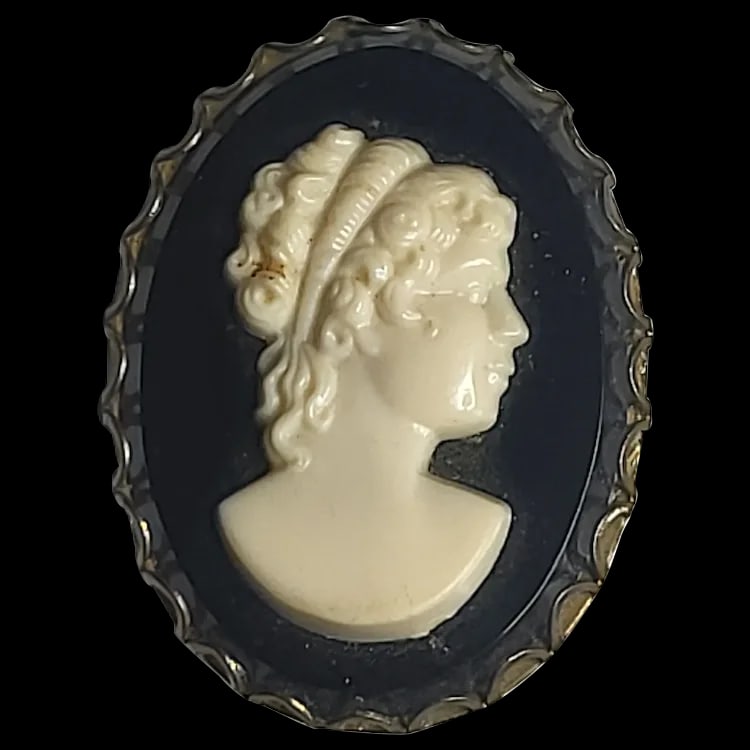 Vintage Black Costume Cameo Brooch/Pin (1 of 4)