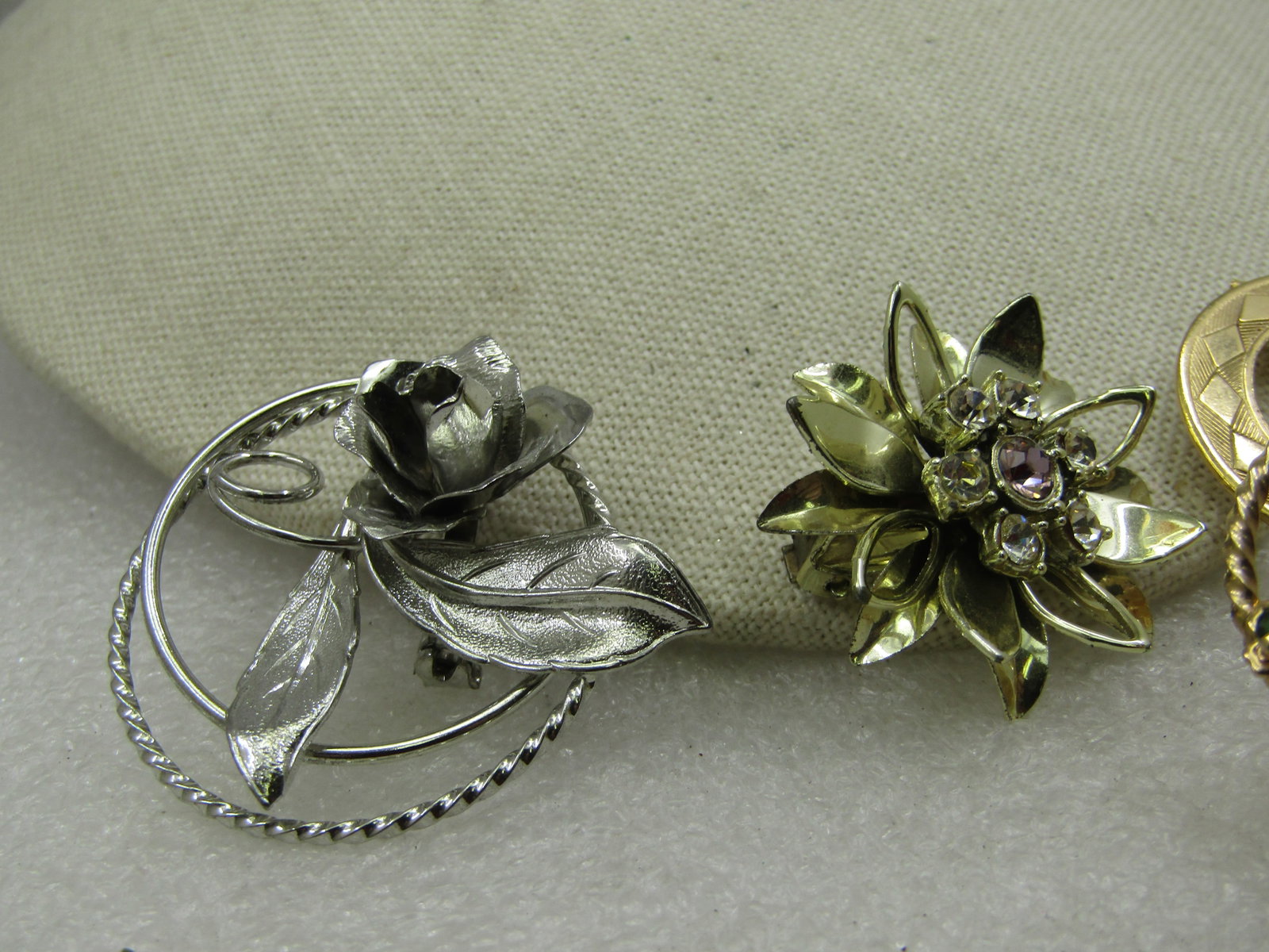 Vintage 4 Brooch, 1 Earring Lot, Rhinestones & Circle, 1950's-1960's - 4