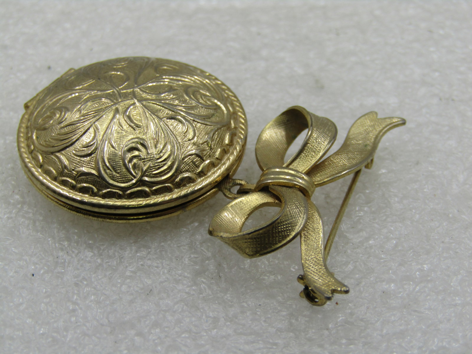 Vintage Avon Bow & Perfume Locket Brooch, 1970's-1980's - 2