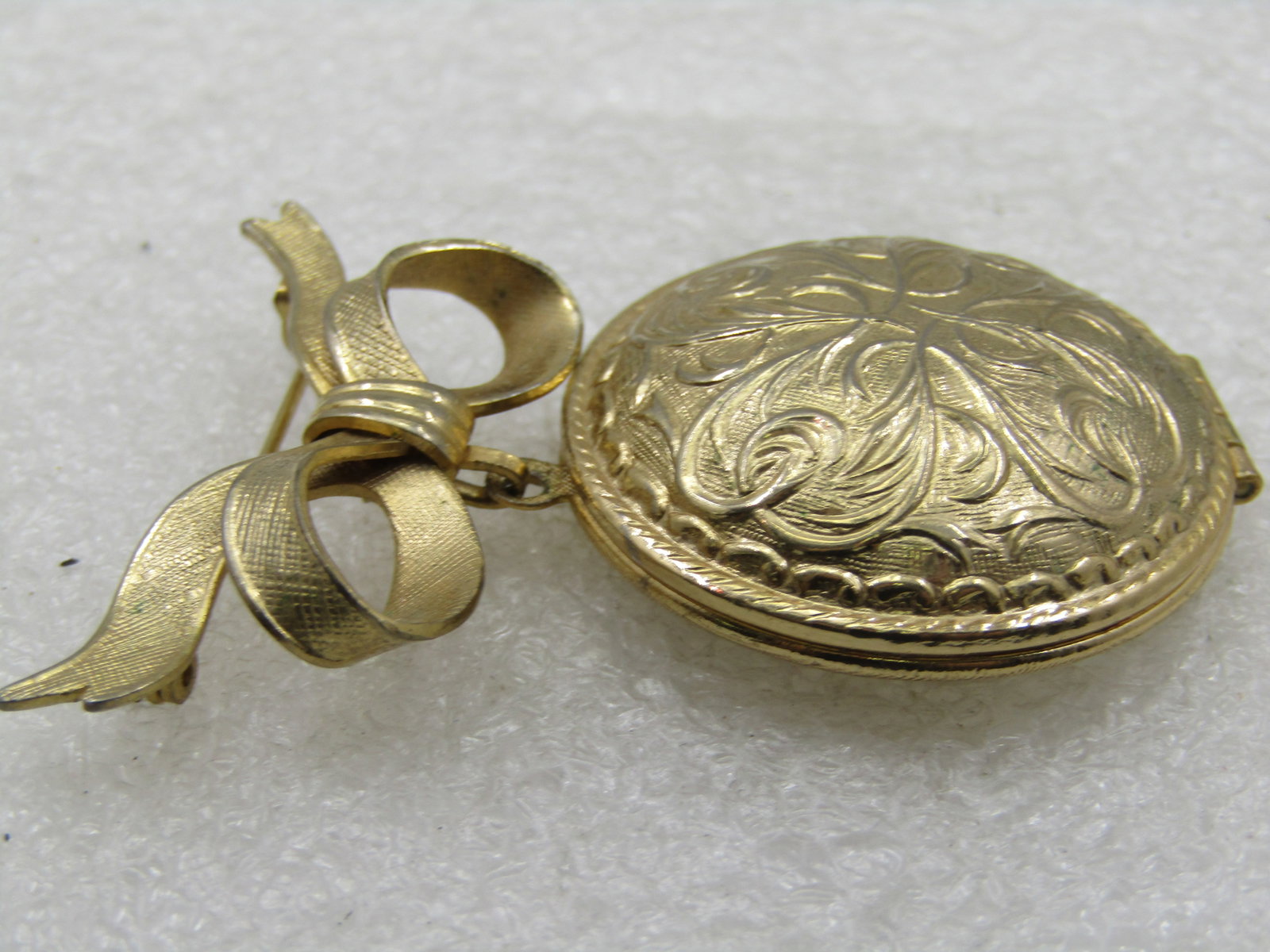 Vintage Avon Bow & Perfume Locket Brooch, 1970's-1980's - 4