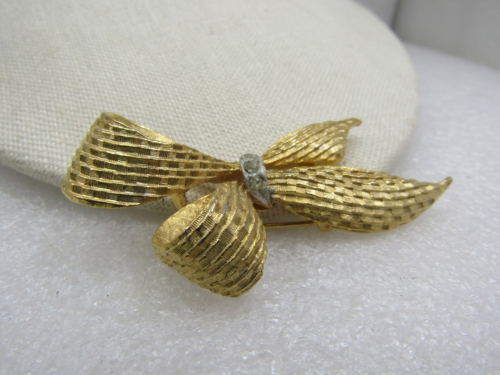Vintage Two Tone Bow Brooch, Rhinestones, Gerry's, 1950's-1960's - 2
