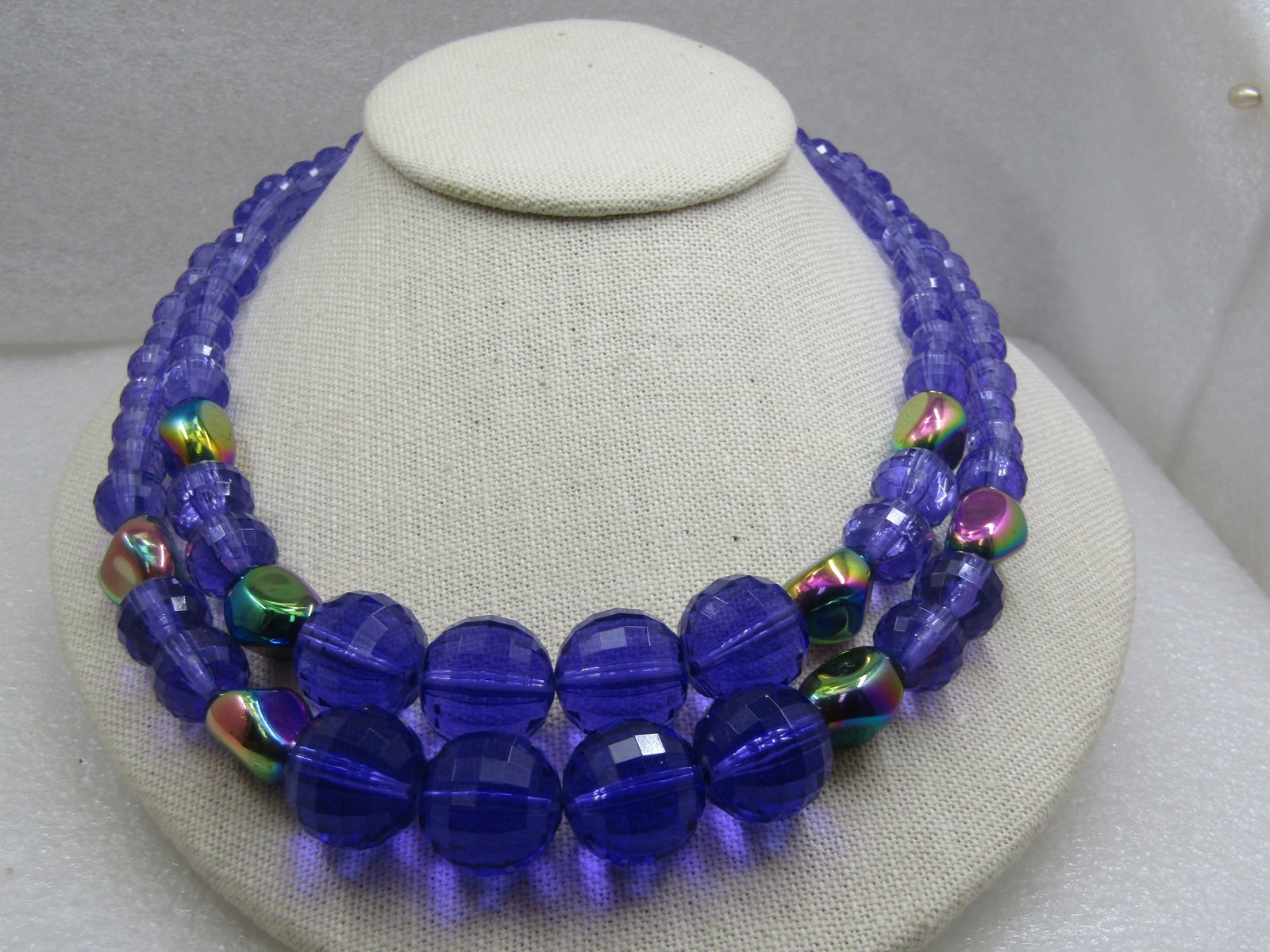 Vintage Double Strand Purple Beaded Necklace, Peacock Beads, 20": Vintage Double Strand Purple Beaded Necklace, Peacock Beads, 20". The purple beads range in colors from light purple to dark purple, round faceted beads that range from 9mm to 17mm. There are nugget
