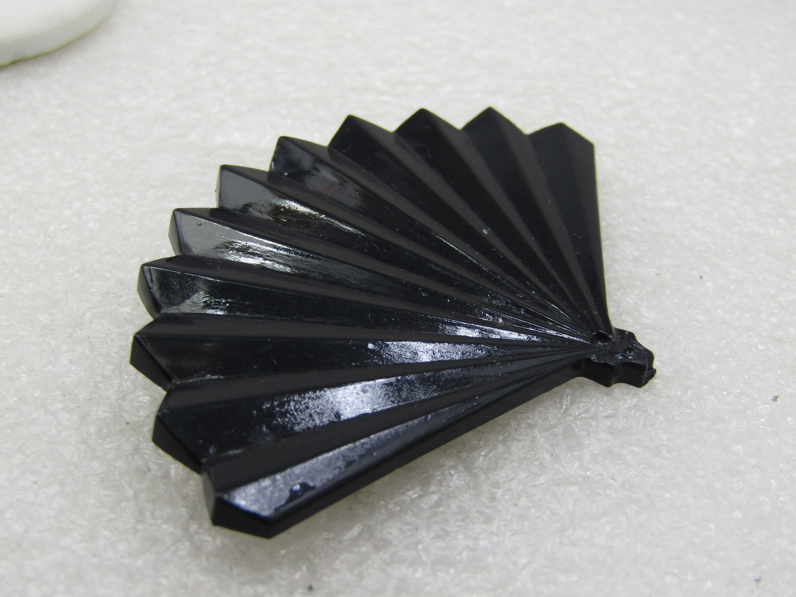 Vintage Black Plastic Open Fan Brooch, 2.75", 1950's-1960's - 6