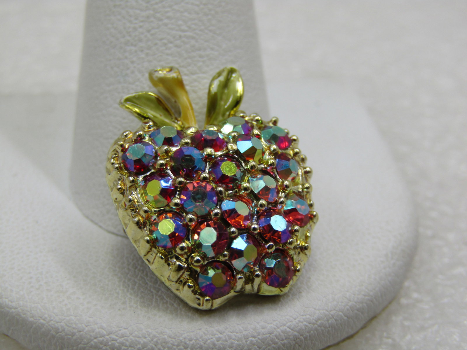 Vintage Red Aurora Borealis Rhinestone Apple Brooch, 1" - 2