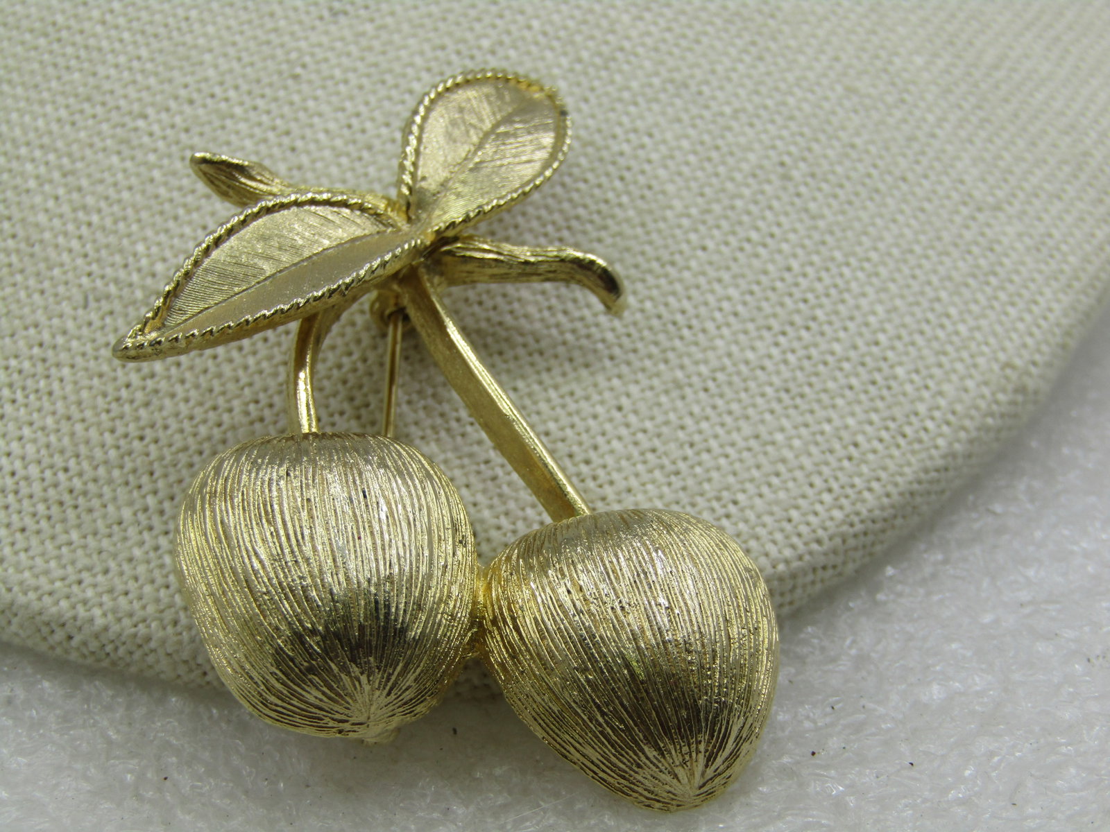 Vintage Cherry Stem Brooch, 1960's-1970's, Sarah Coventry - 2