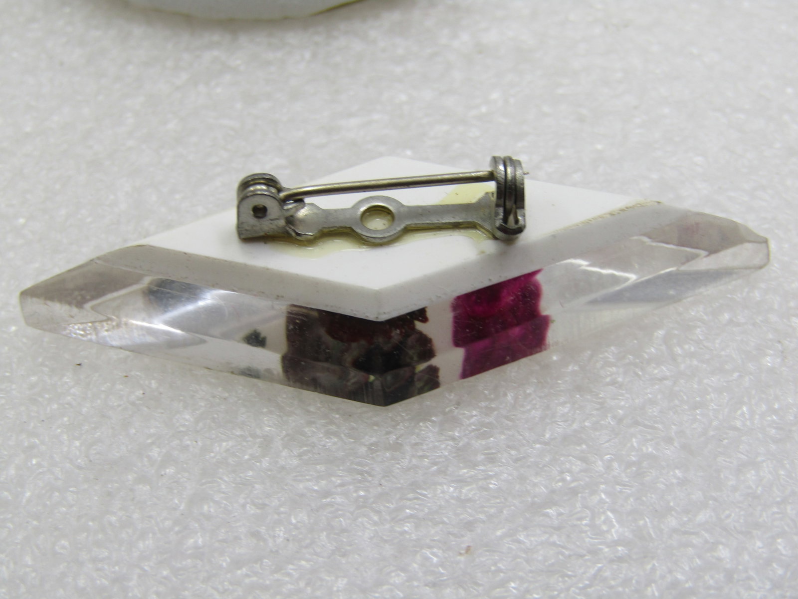 Vintage Reversed Carved Floral Brooch, Diamond Shaped, 1950's-1960's - 5