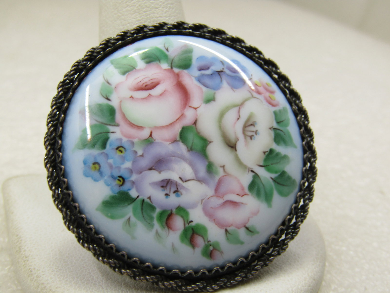 Vintage Floral Ceramic/Porcelan Round Brooch, C-Clasp1-5/8" - 2
