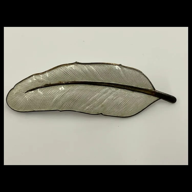 Estate Viggo Pedersen Enamel and Sterling Silver Feather BroochHallmarked VP 925S Sterling Silver - 3