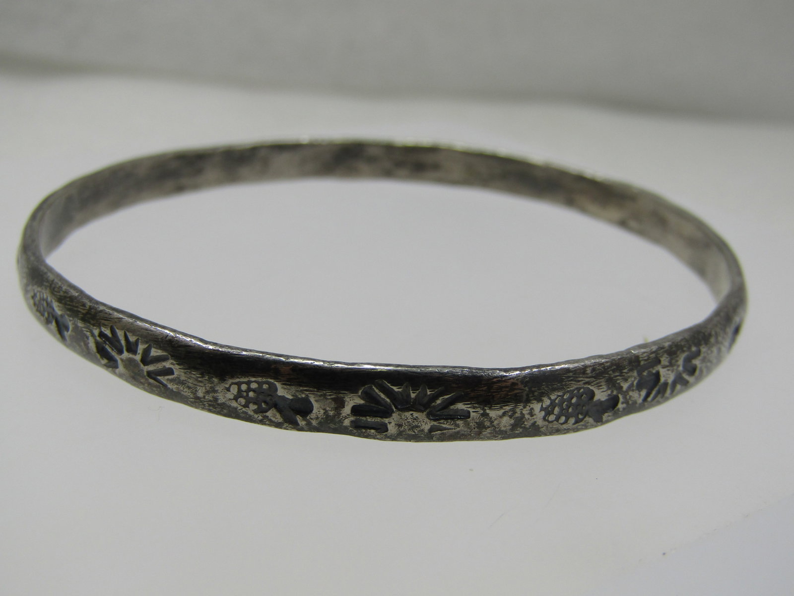 Vintage Stamped Mexican Bangle Bracelet, 8", Silver Tone - 5