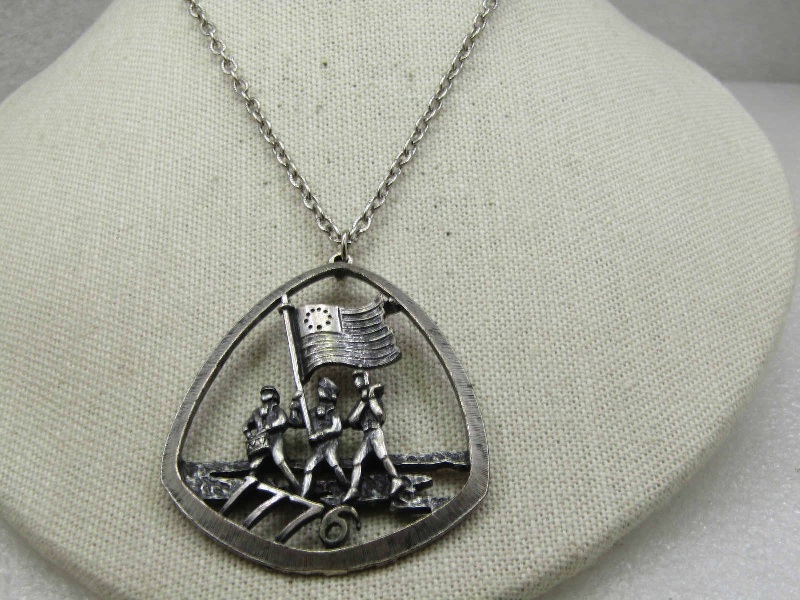 Vintage Bicentennial Drummer & Fifer Flag Necklace, 1776, Silver Tone, 24" (1 of 6)