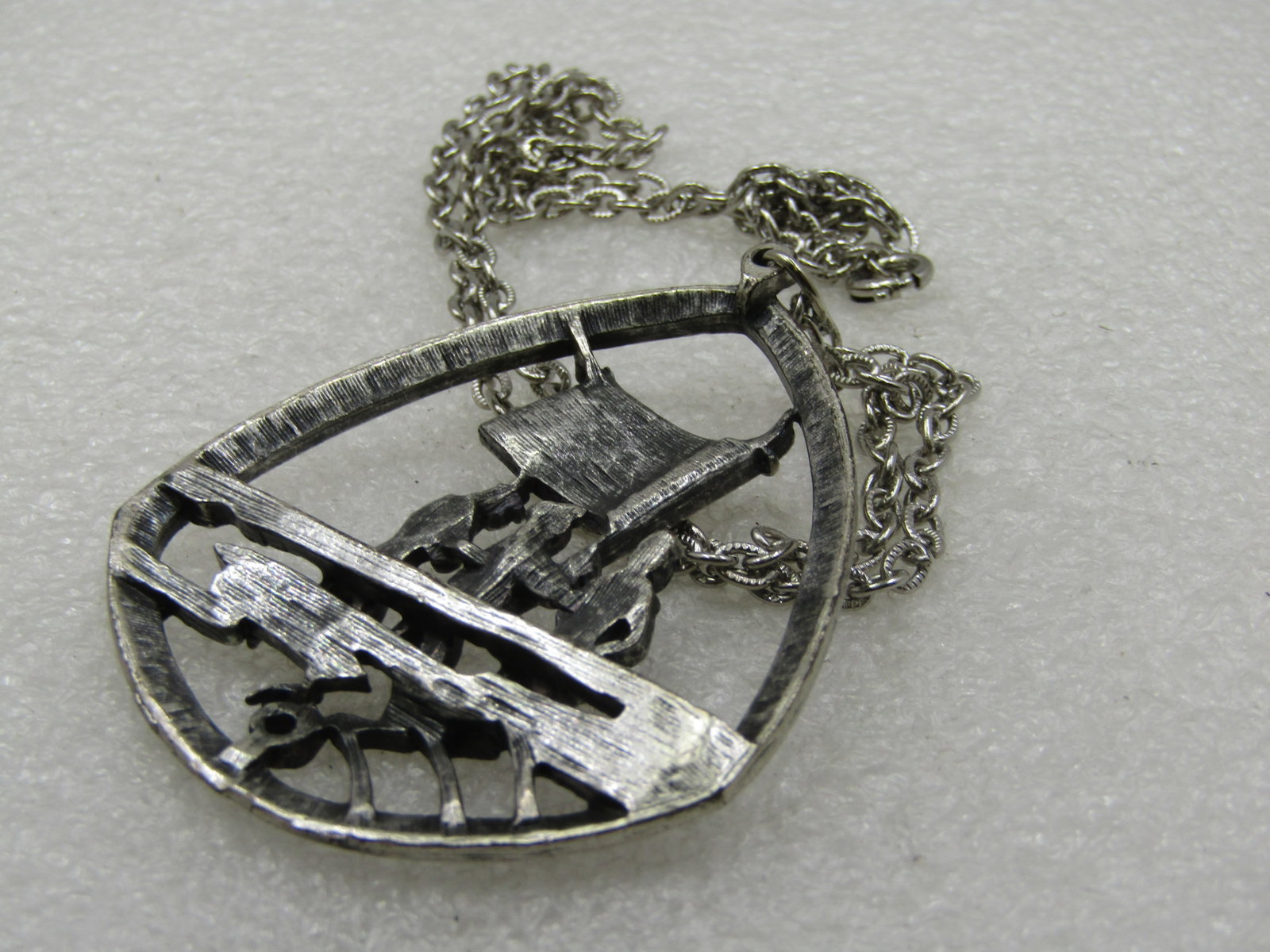 Vintage Bicentennial Drummer & Fifer Flag Necklace, 1776, Silver Tone, 24" - 6