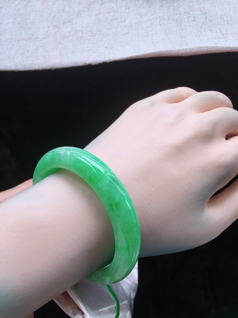 Jade bracelet - 5