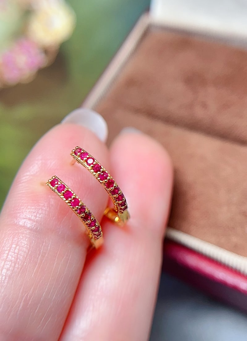 18K gold ruby earrings - 2