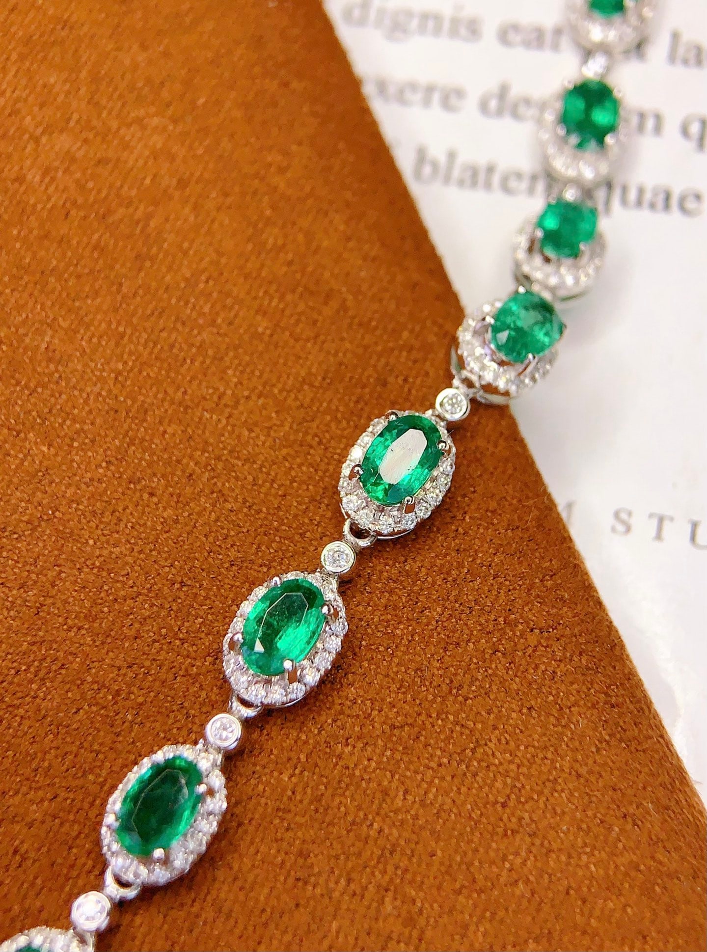 18K gold emerald bracelet - 5