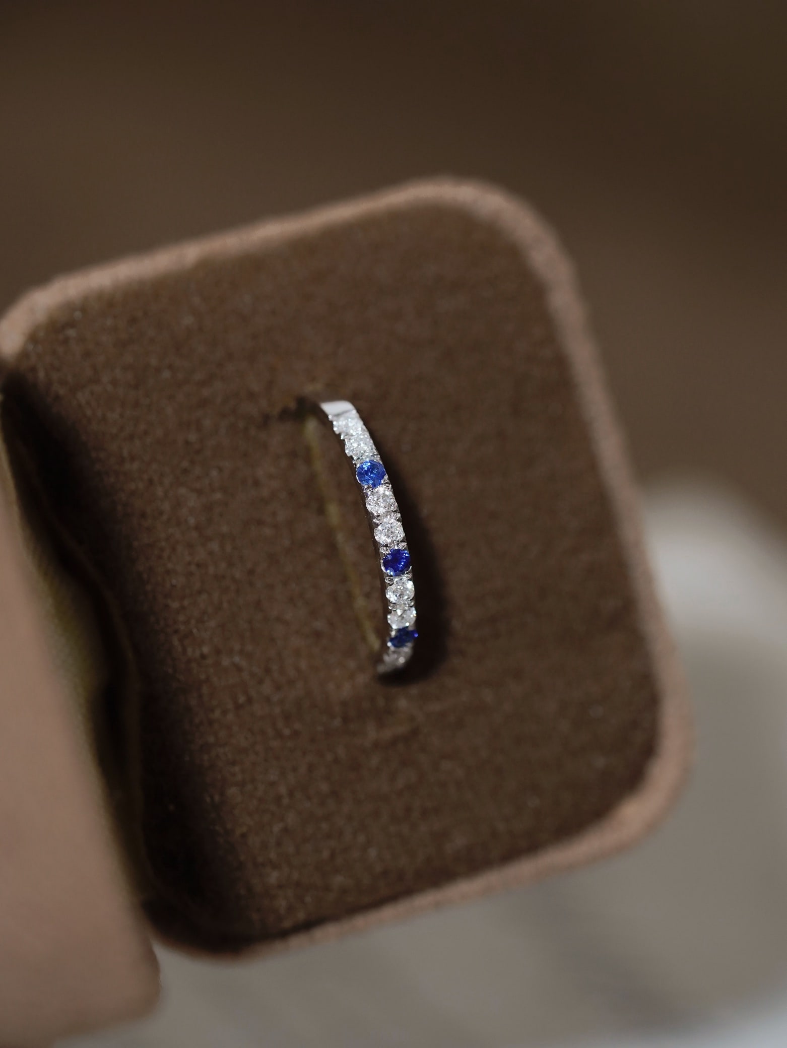 18K gold sapphire diamond ring - 4