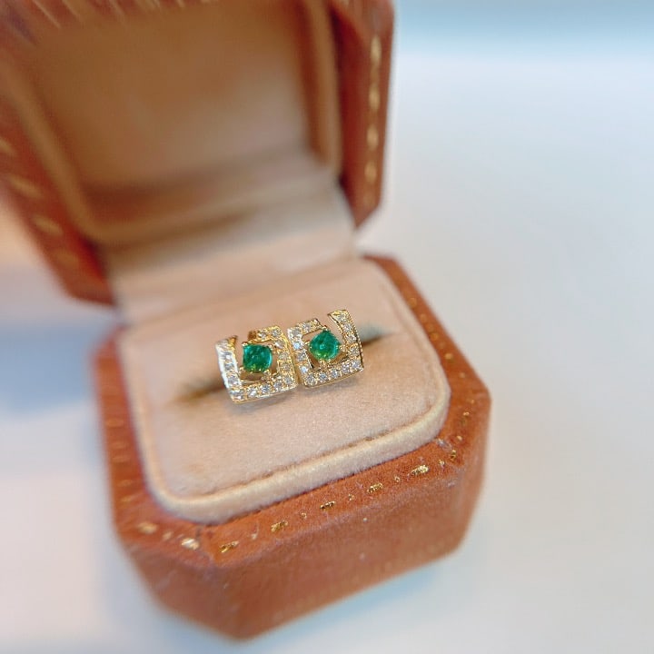 18K gold emerald diamond earrings - 3