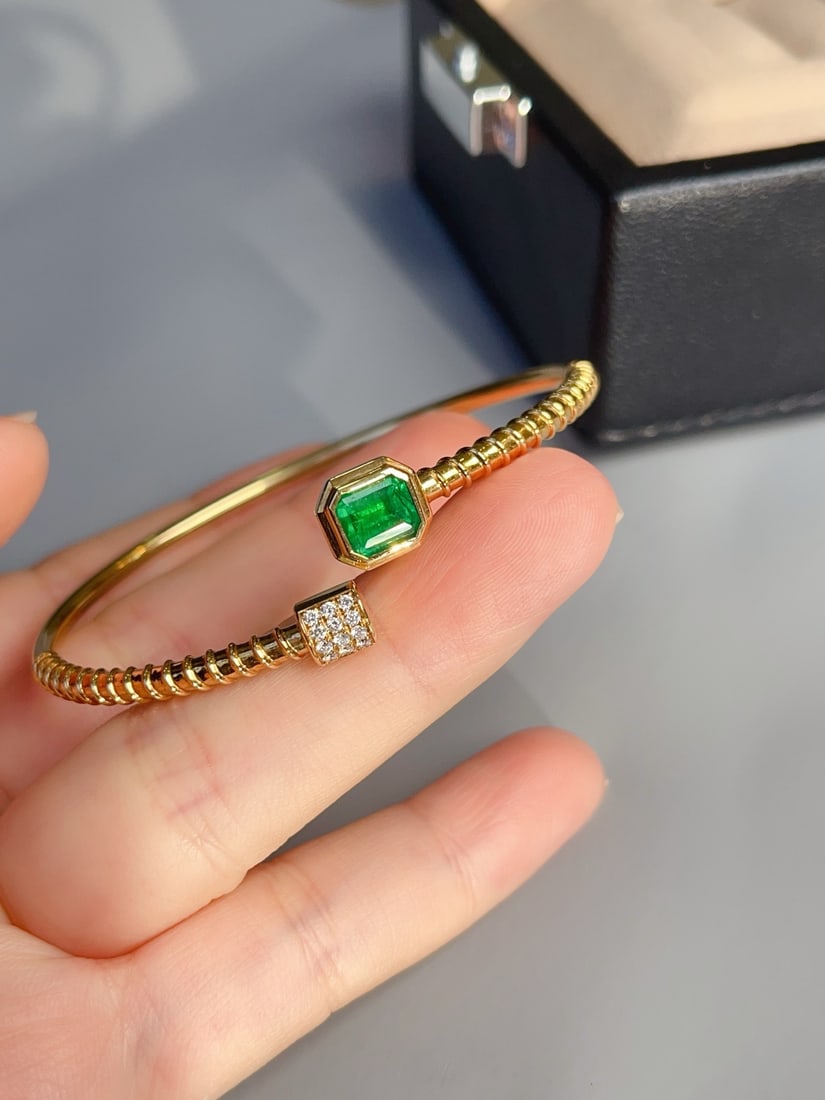 18K gold emerald bracelet - 4