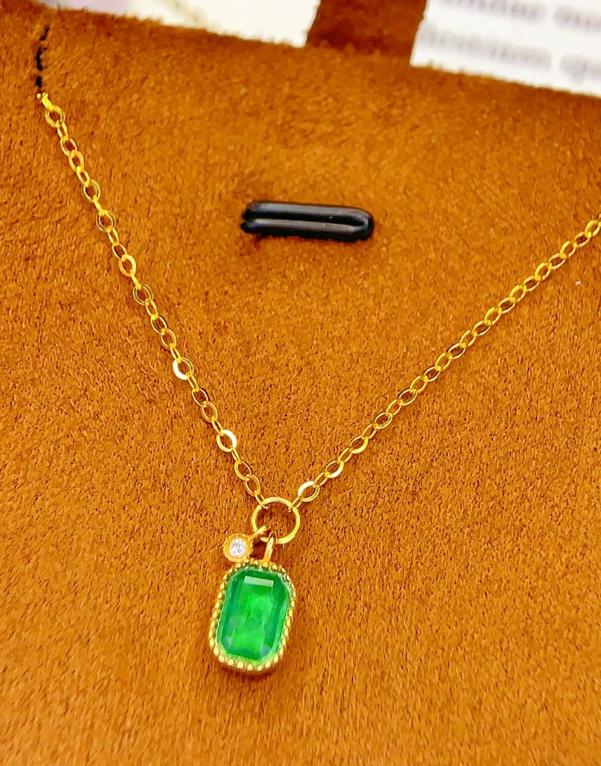 18K gold emerald collarbone necklace - 3