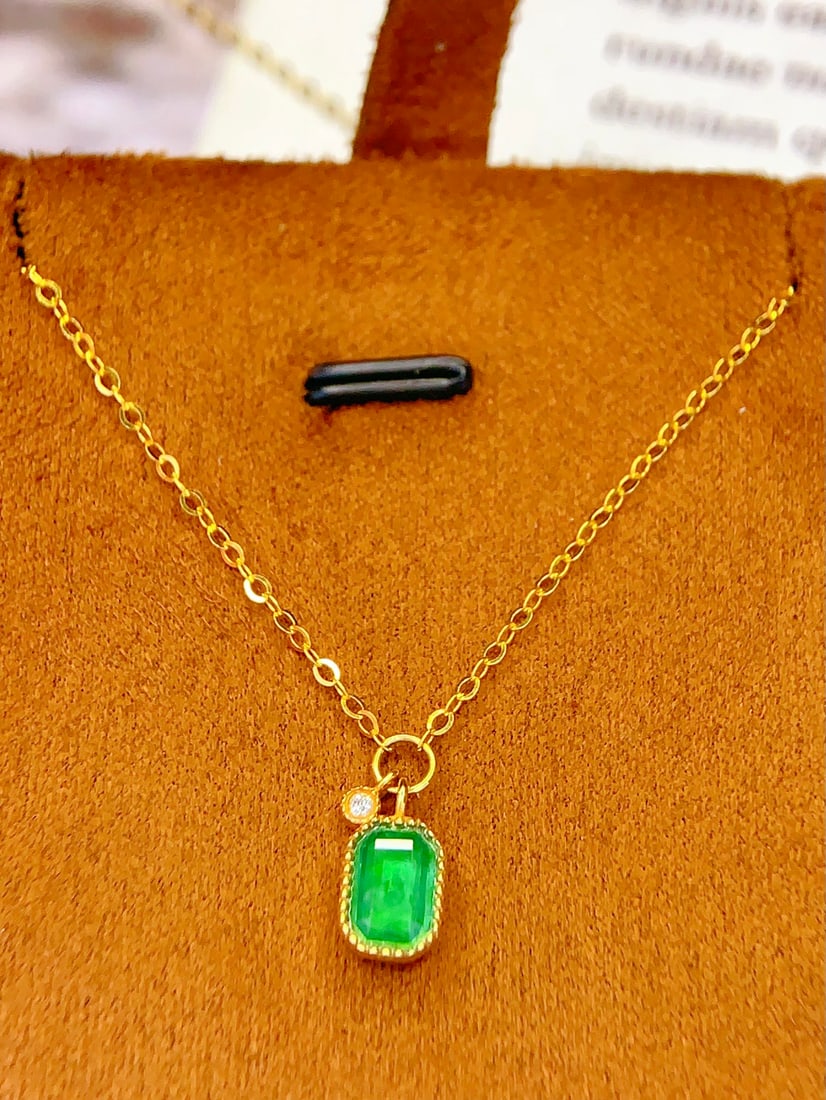 18K gold emerald collarbone necklace - 4