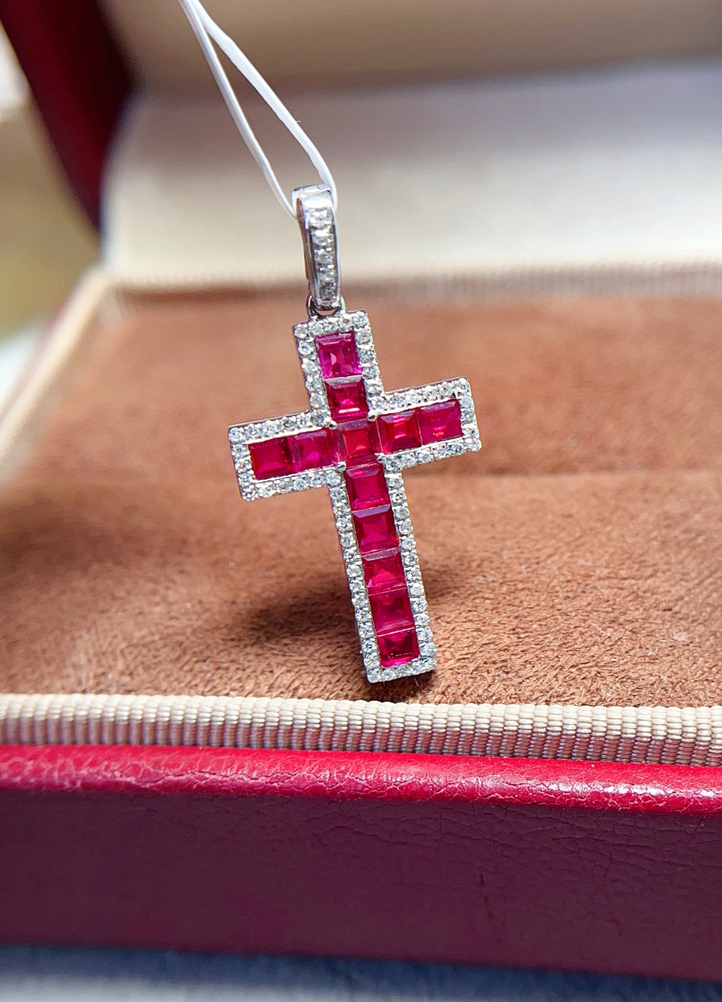 18K gold ruby pendant (chain not included) - 4