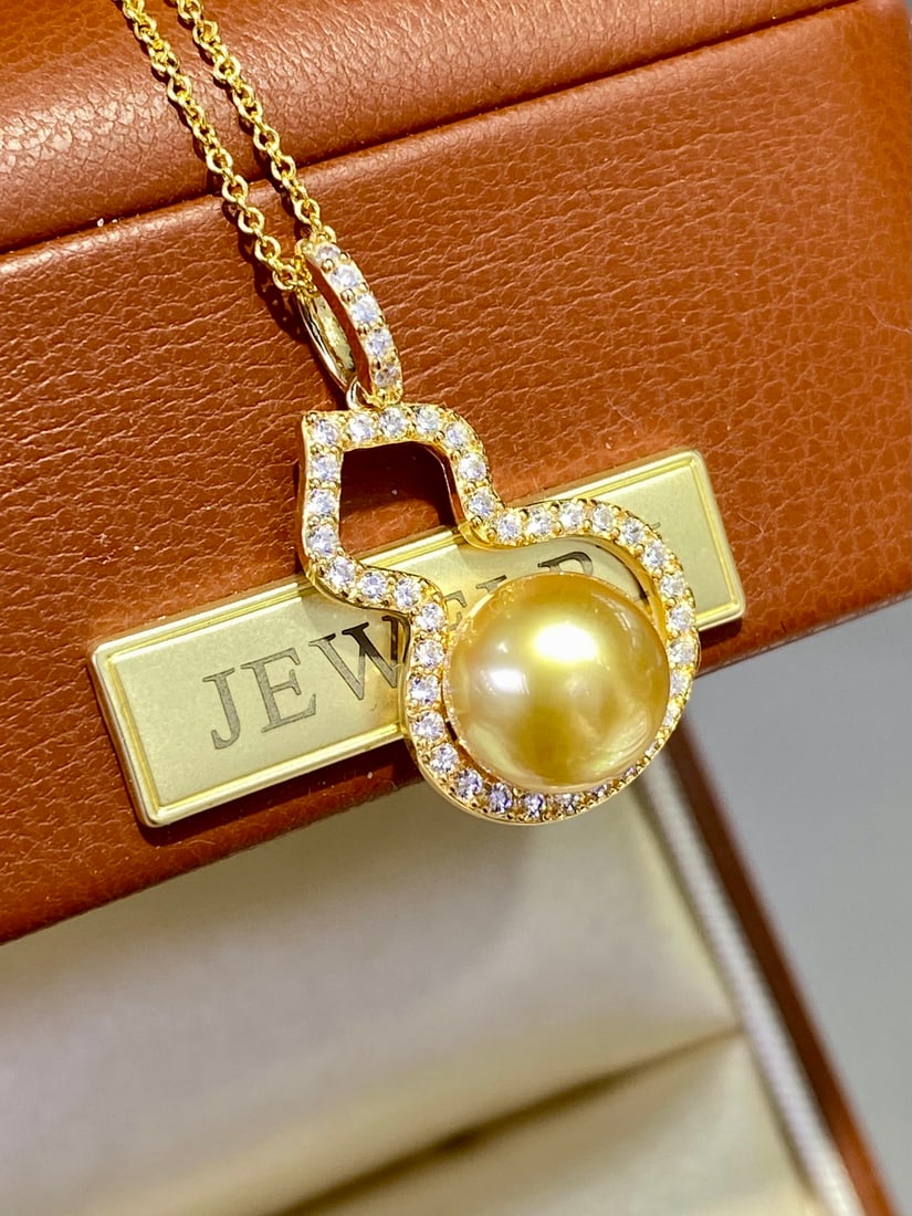 South Sea Golden Pearl Pearl Necklace - 2