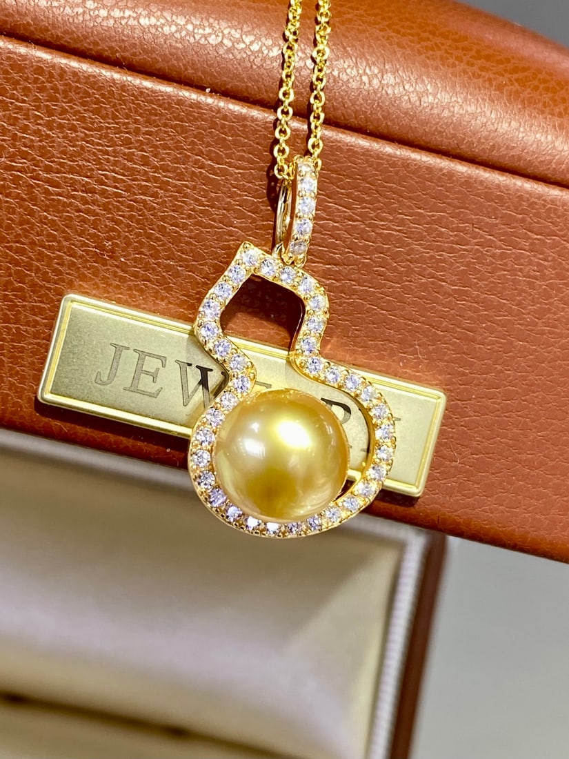South Sea Golden Pearl Pearl Necklace - 3