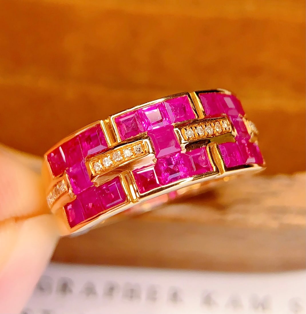 18K Gold Natural Ruby Ring - 3