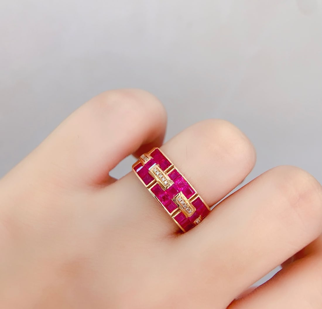 18K Gold Natural Ruby Ring - 6